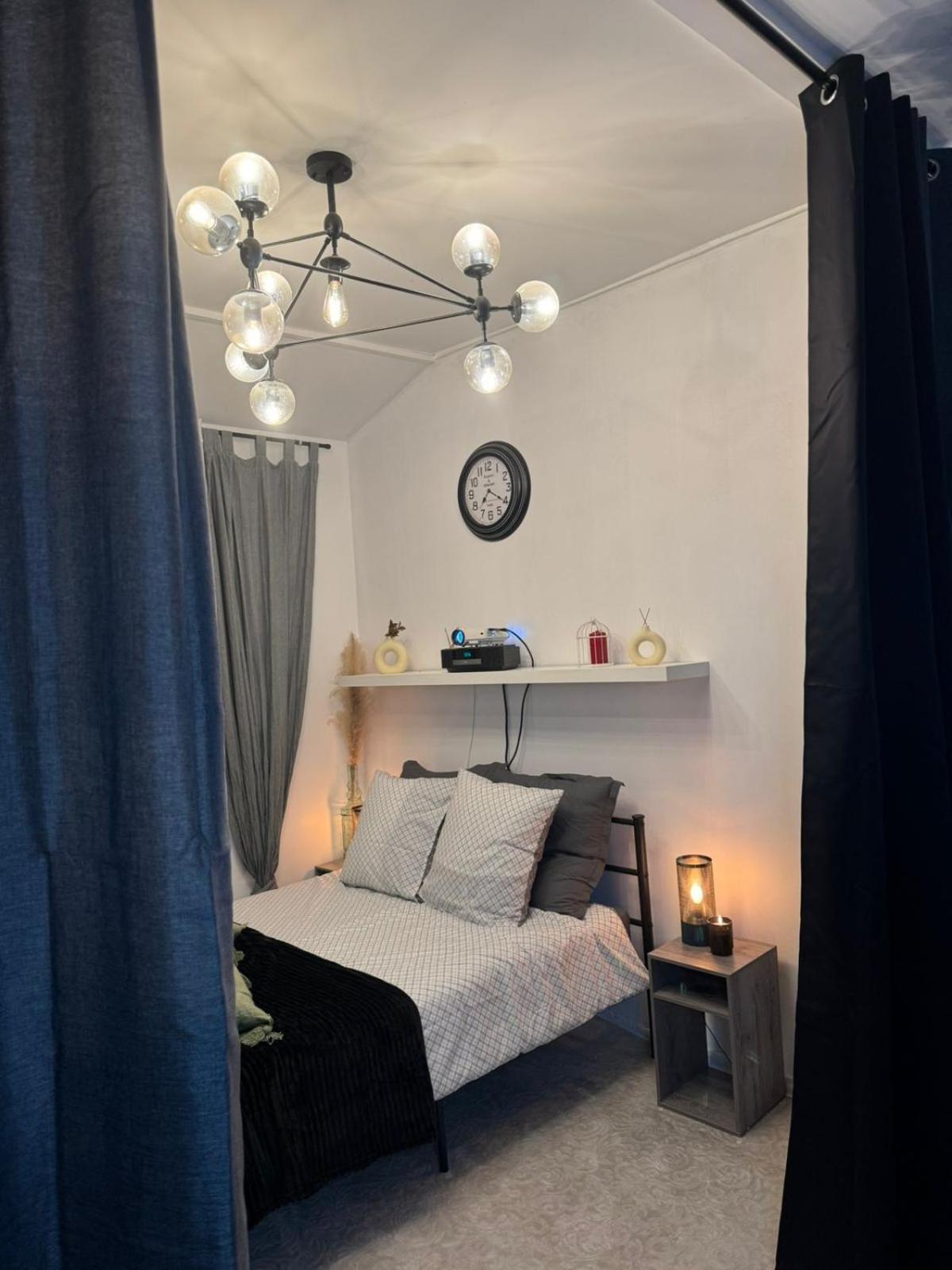 Maisonnette Proche De Paris & Home Cinema Bourg-la-Reine Buitenkant foto